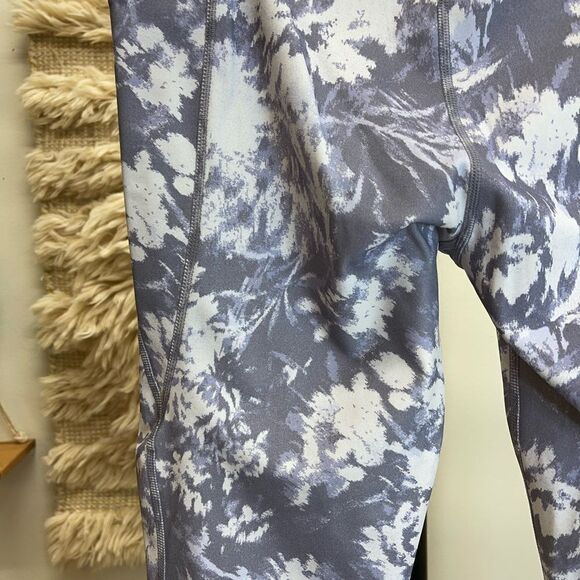 NWT Free People High-Rise Ankle Printed Wave Rider Leggings - Picture 8 of 14